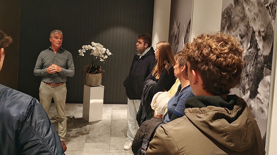 VKO Bezoek begrafenisondernemer Moyson